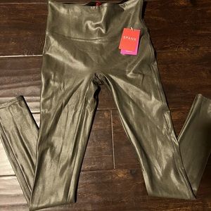 Spanx Faux Leather Leggings Size Small